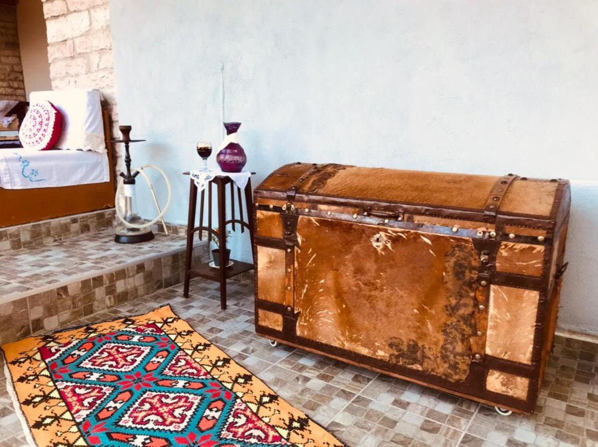 "Mani Guest House" Гирокастра Экстерьер фото