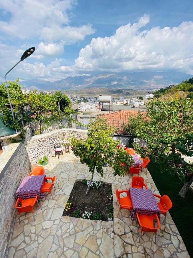"Mani Guest House" Гирокастра Экстерьер фото