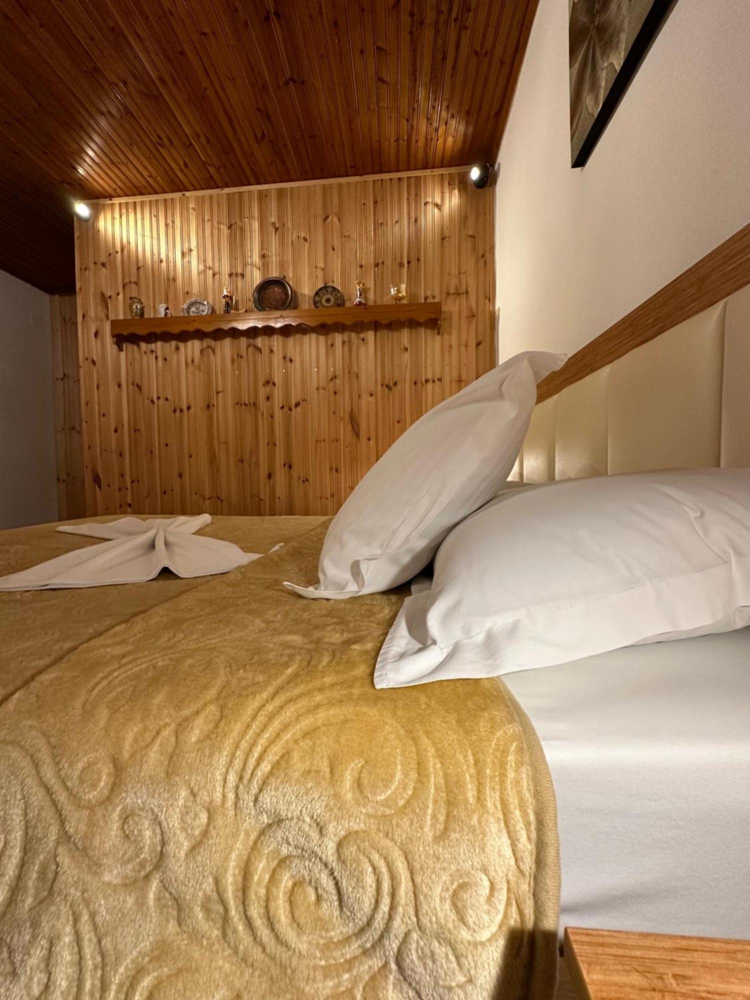 "Mani Guest House" Гирокастра Экстерьер фото